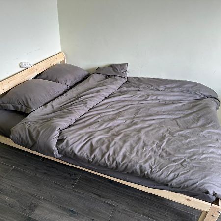 Clam，Grand Apartment In Uccle Brussel Bagian luar foto