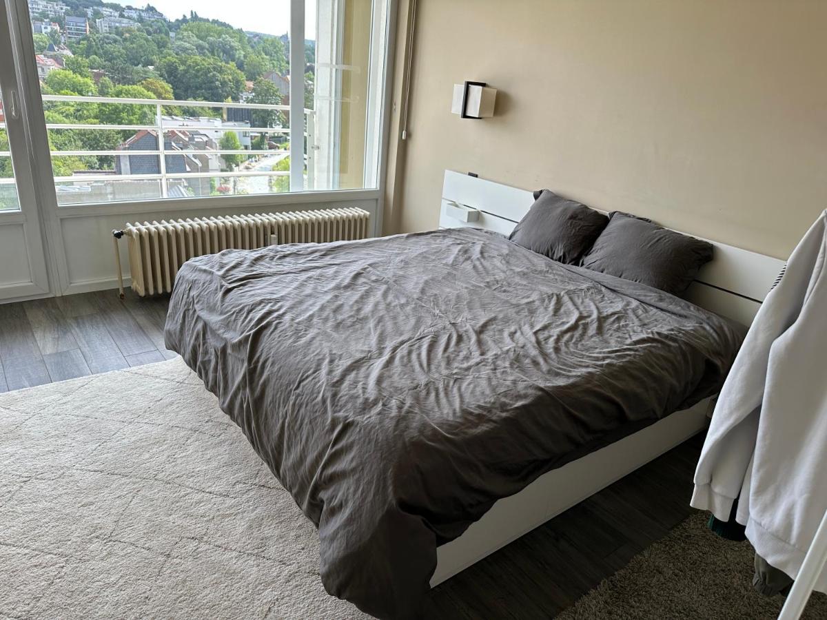 Clam，Grand Apartment In Uccle Brussel Bagian luar foto